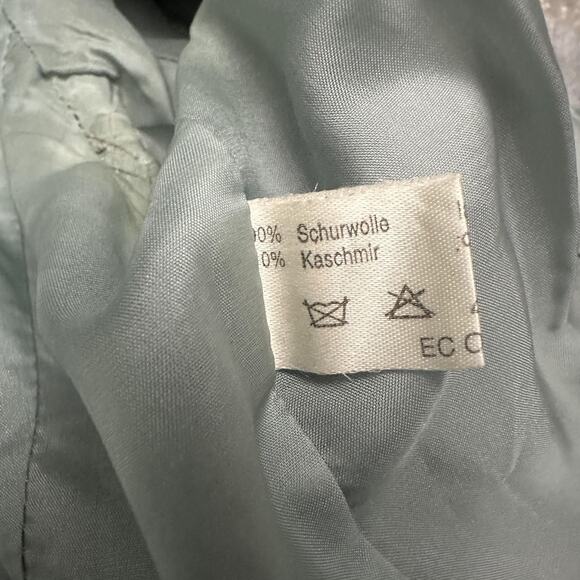 Akris Blazer Womens 6 Gray Plaid Wool Cashmere Four Button Jacket Workwear - Picture 13 of 16